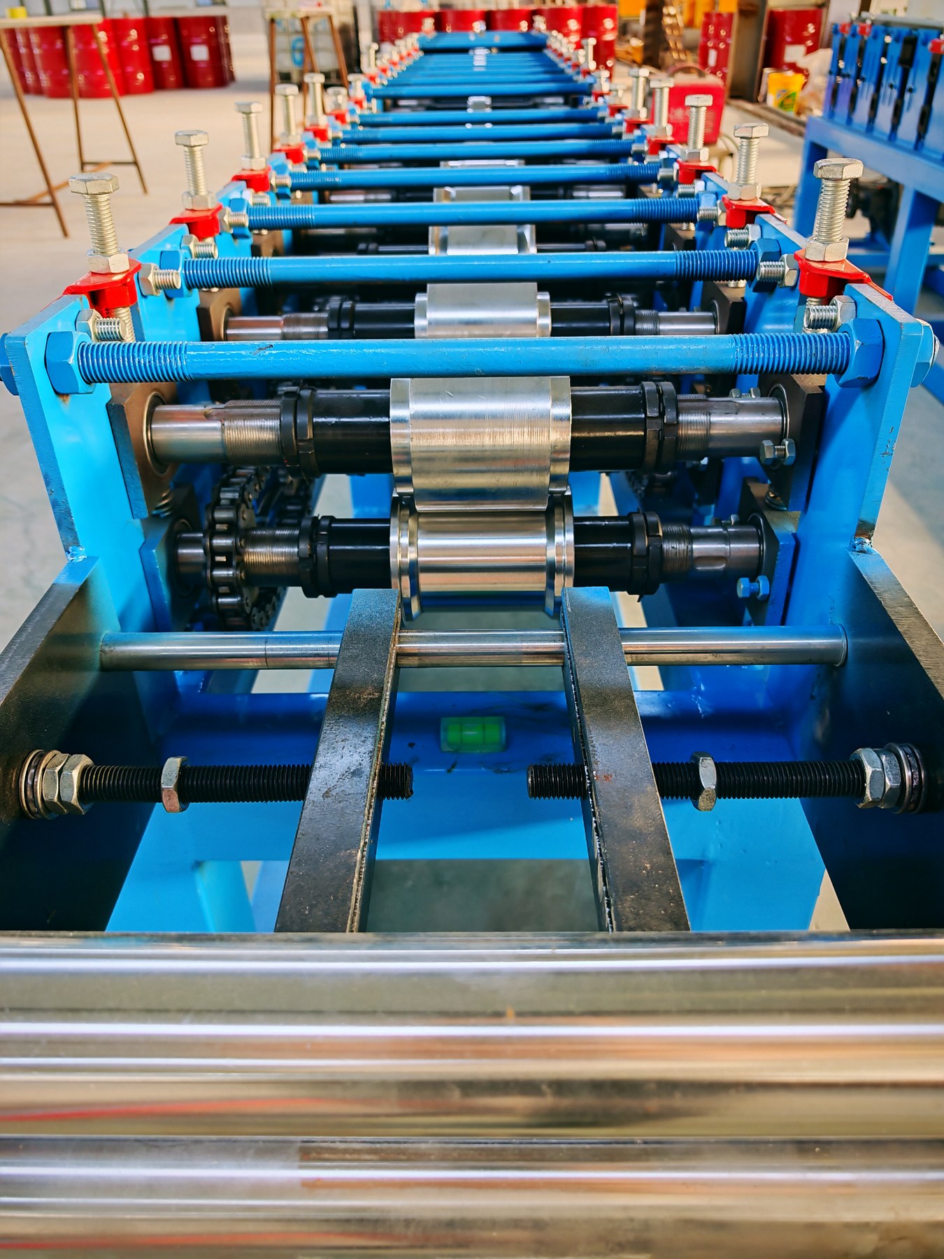 Blue metal panel forming equipment